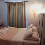 Ninos On The Apartahotel Rodas