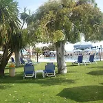 Ninos On The Apartahotel 4*