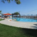 Ninos On The 4*