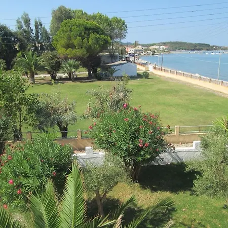 Hotel apartamentowy Ninos On The Roda (Corfu)