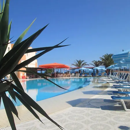 Hotel apartamentowy Ninos On The Roda (Corfu)