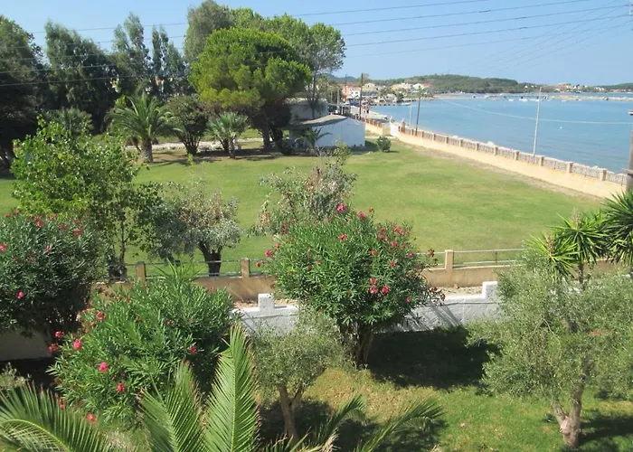 Апарт-отель Ninos On The Рода