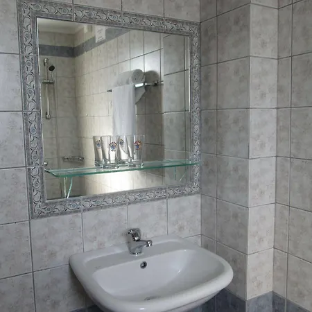 Lägenhetshotell Ninos On The