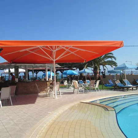 Lägenhetshotell Ninos On The Roda (Corfu)